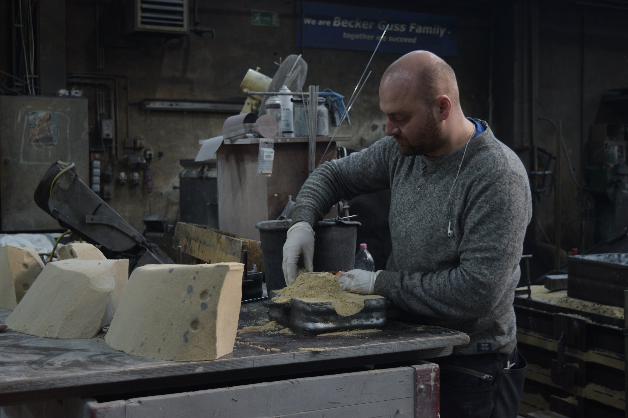 Sandformherstellung in der Werkstatt
